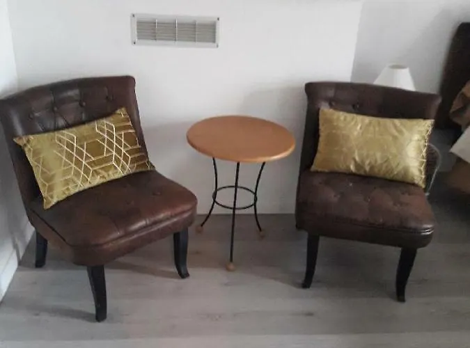 Au Pont D'olt Gæstehus Saint-Côme-dʼOlt