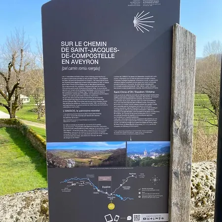 Au Pont D'olt 게스트하우스 3*