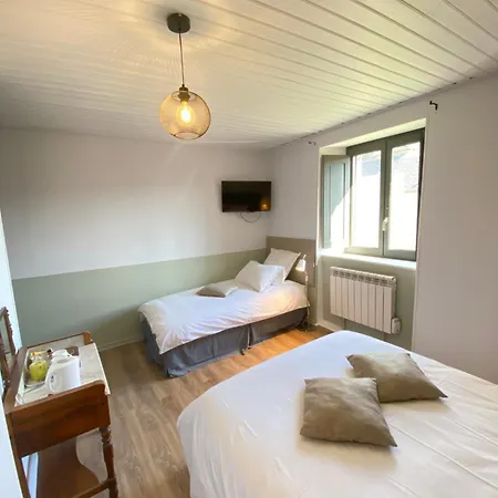Guest house Au Pont D'olt *