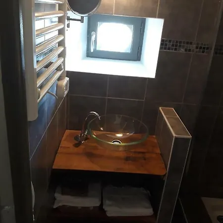 Гостевой дом Au Pont D'olt Saint-Come-d'Olt